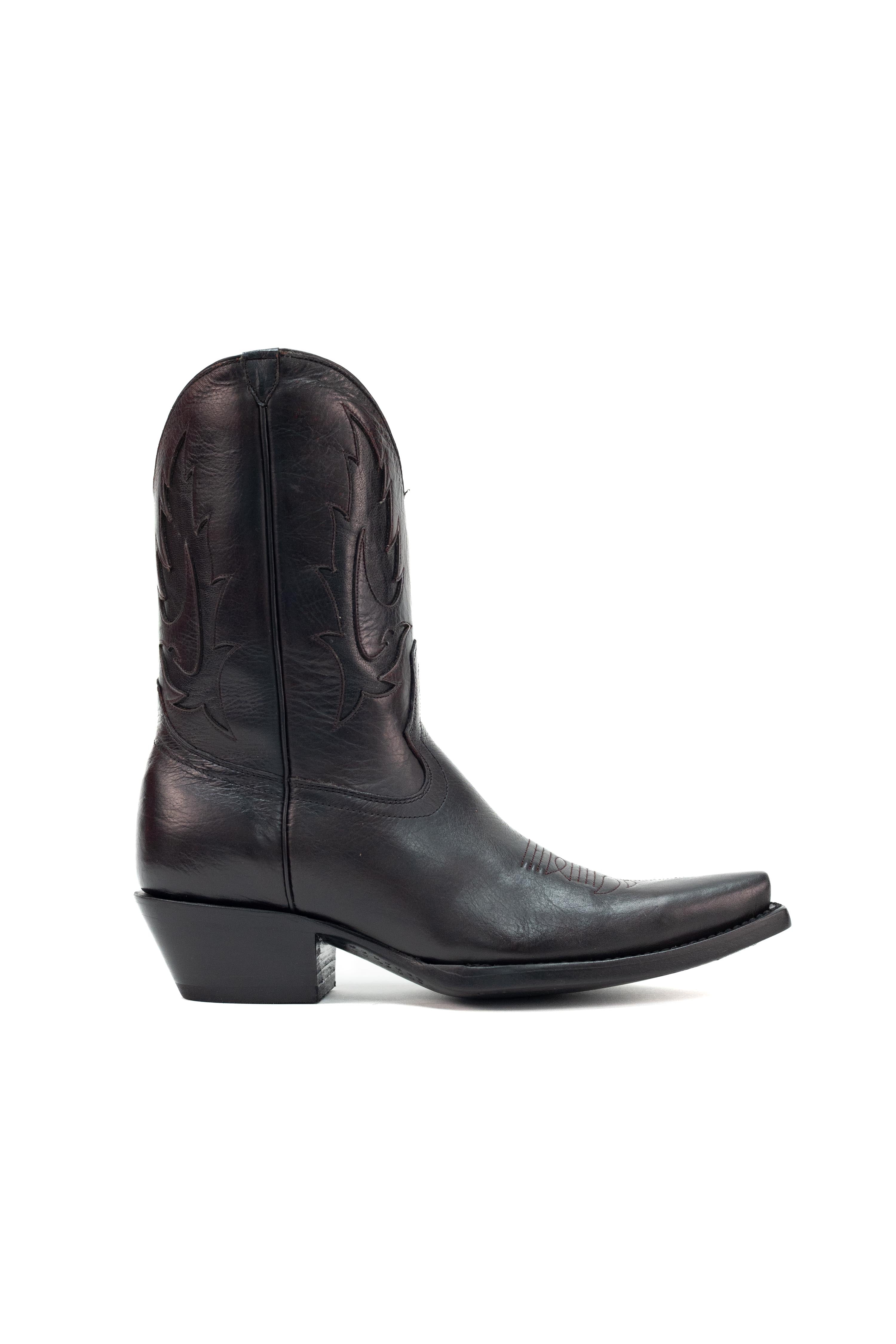 Allens Brand - Dolly - Black Cherry
