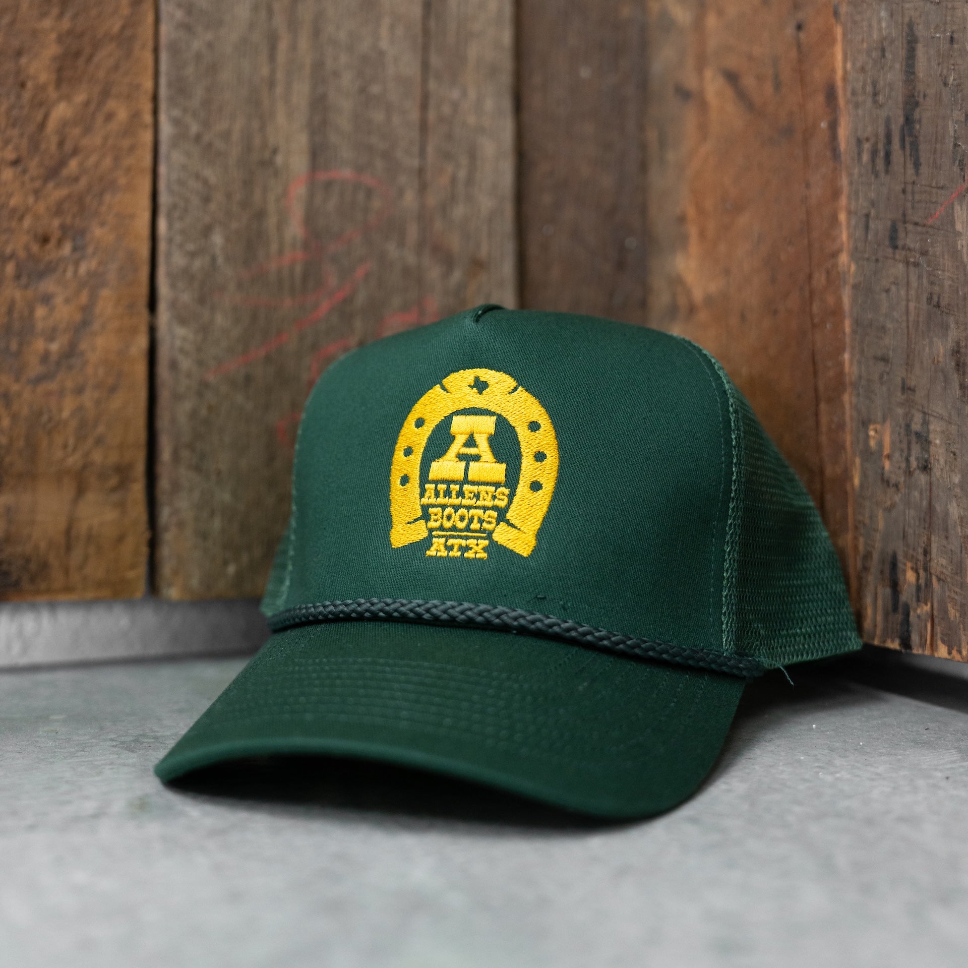 Allens Cap - Allens Horseshoe - Green