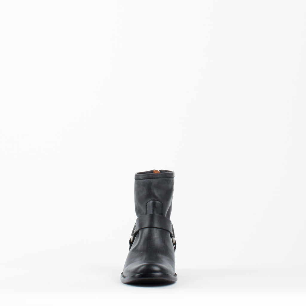 Frye vicky booties hotsell