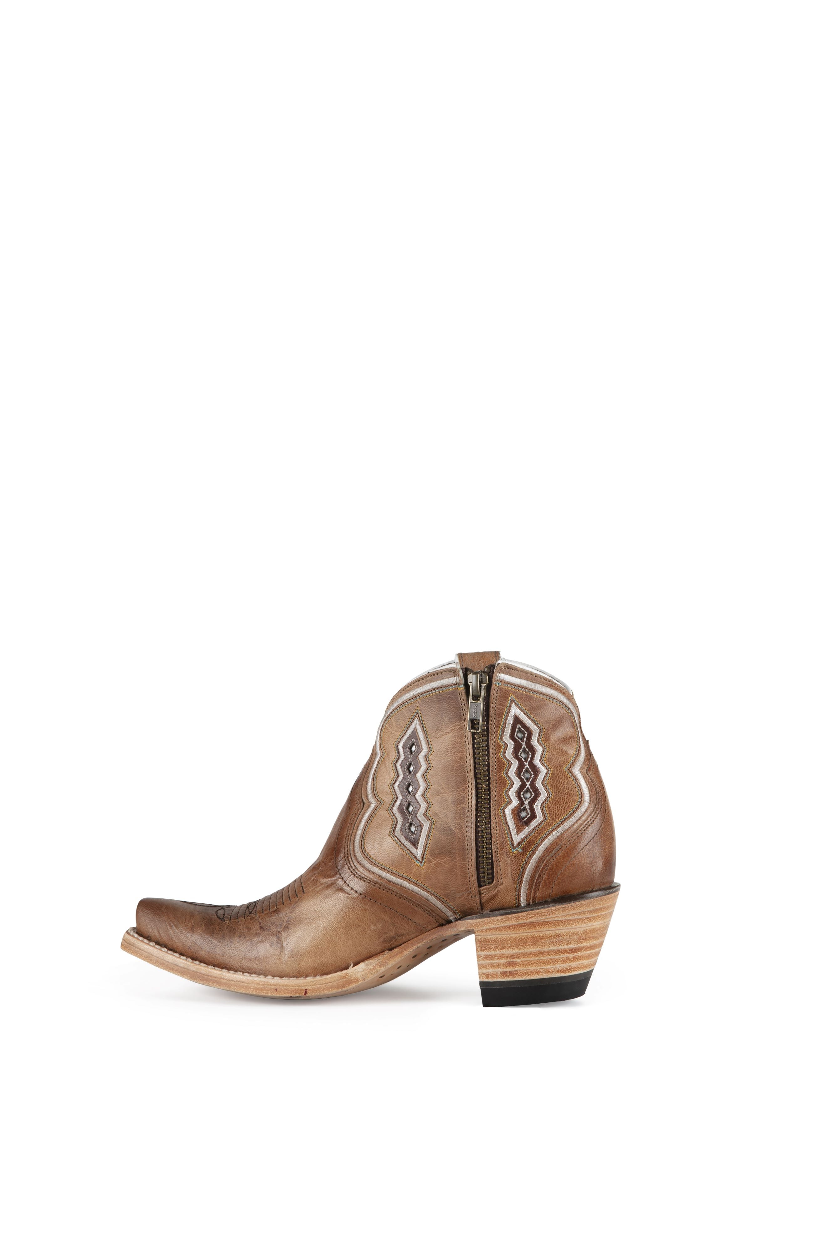 Allens Brand - Katherine Mad Dog - Tan